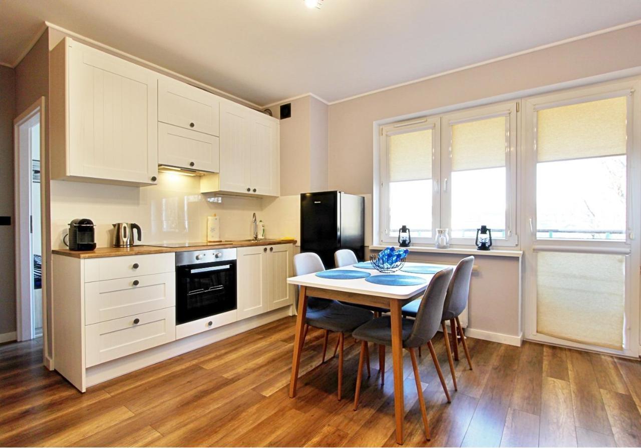 Apartament Kotwica Z Prywatnym Miejscem W Hali Garazowej Leilighet Świnoujście Eksteriør bilde
